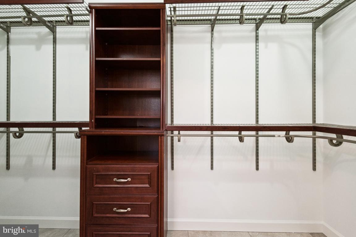 SNOW HILL MANOR - Residential