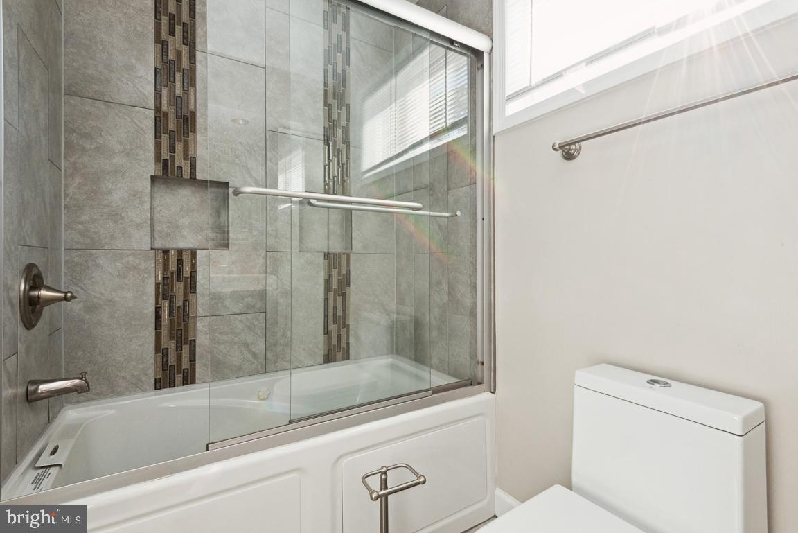 SNOW HILL MANOR - Residential