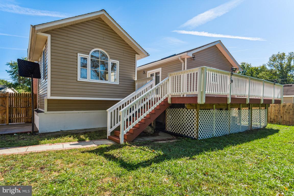 SNOW HILL MANOR - Residential