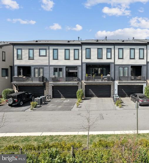 20388 ROSLINDALE DRIVE