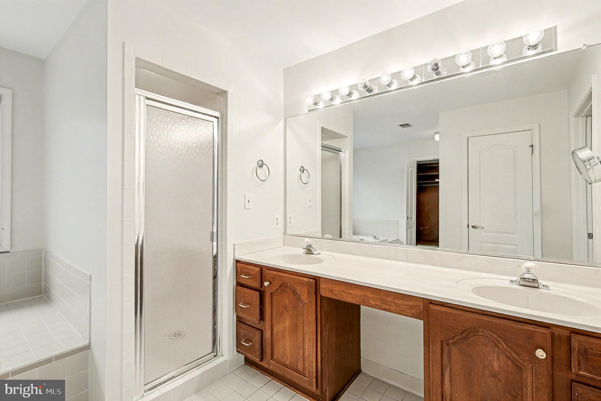 WOODBINE WOODS - Residential Lease