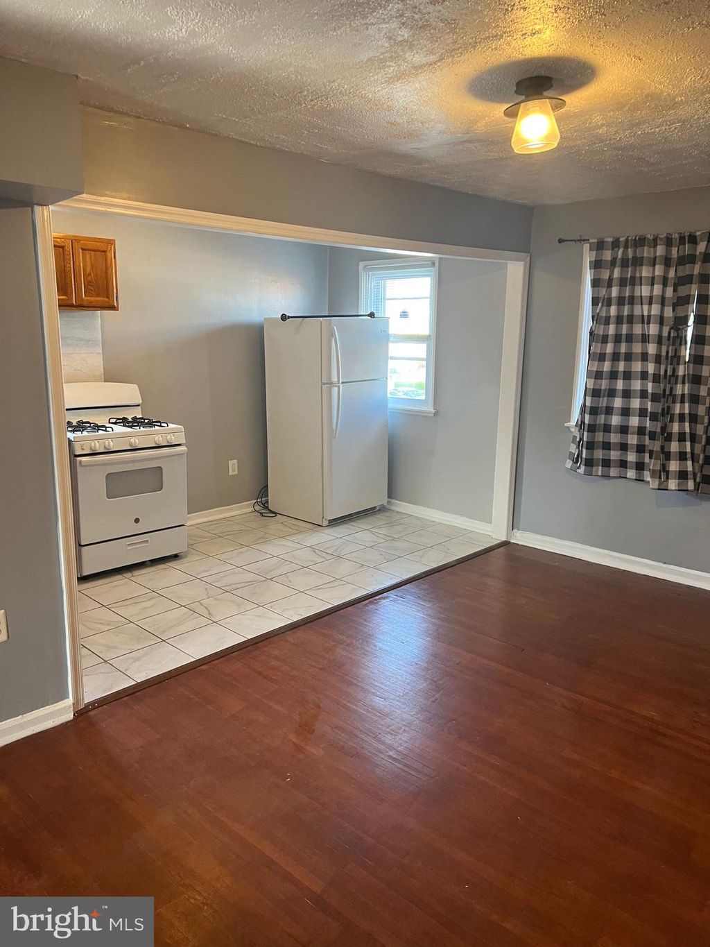 Photo of 302 E Essex Avenue #2, LANSDOWNE, PA 19050 (MLS # PADE2100730)