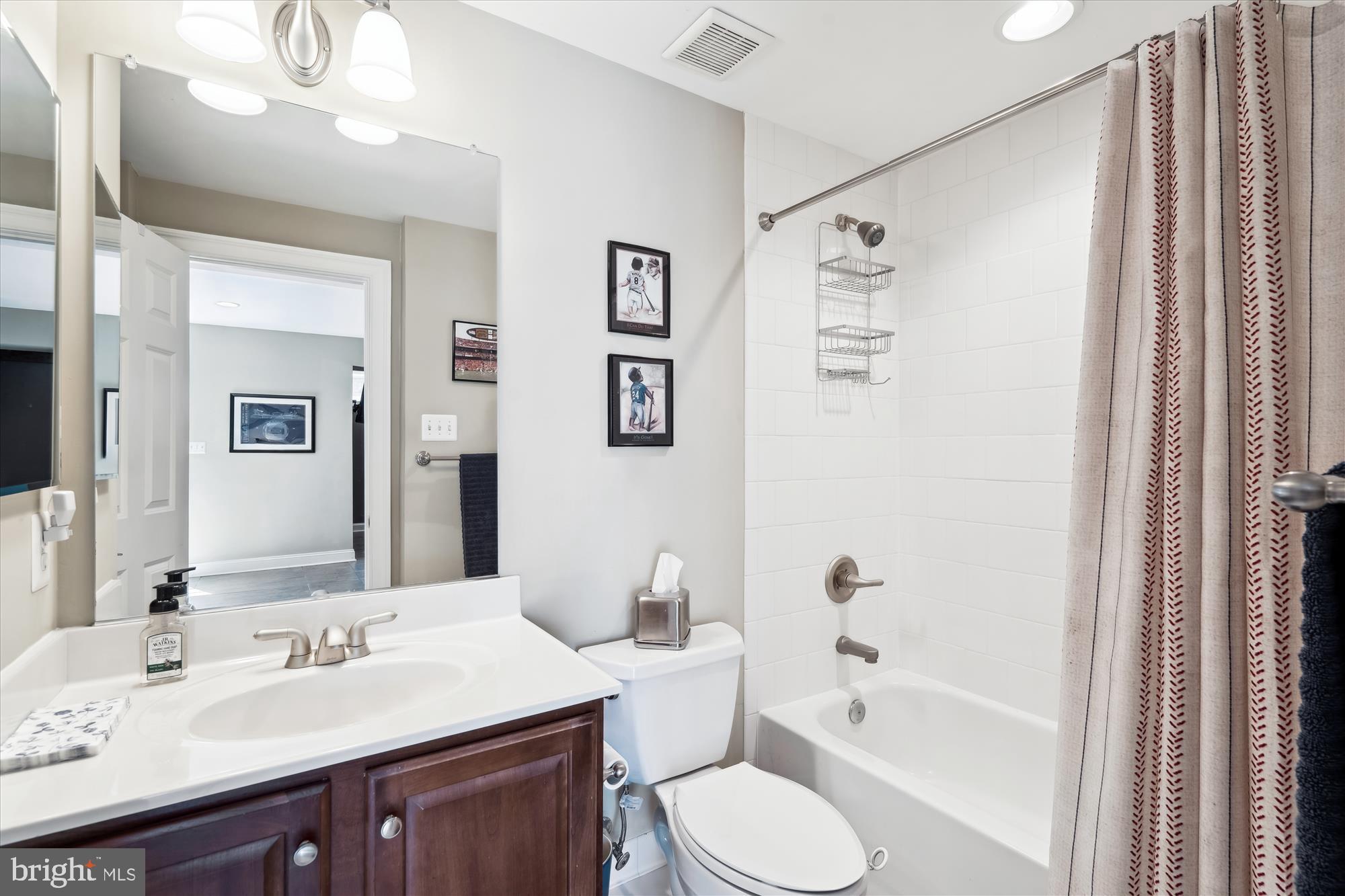 CLARKS MEADOW - Residential