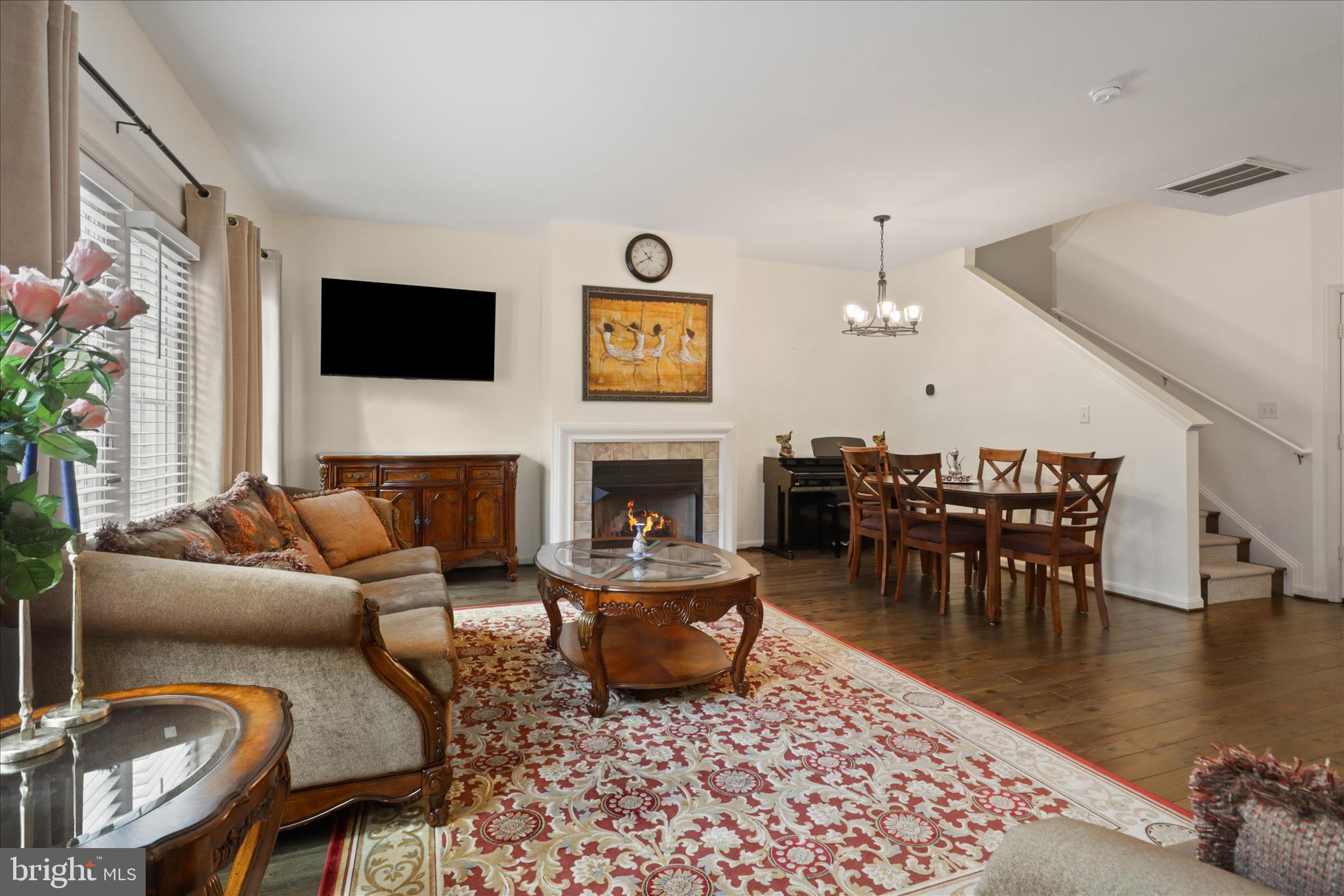 HIGH POINTE AT JEFFERSON - Residential