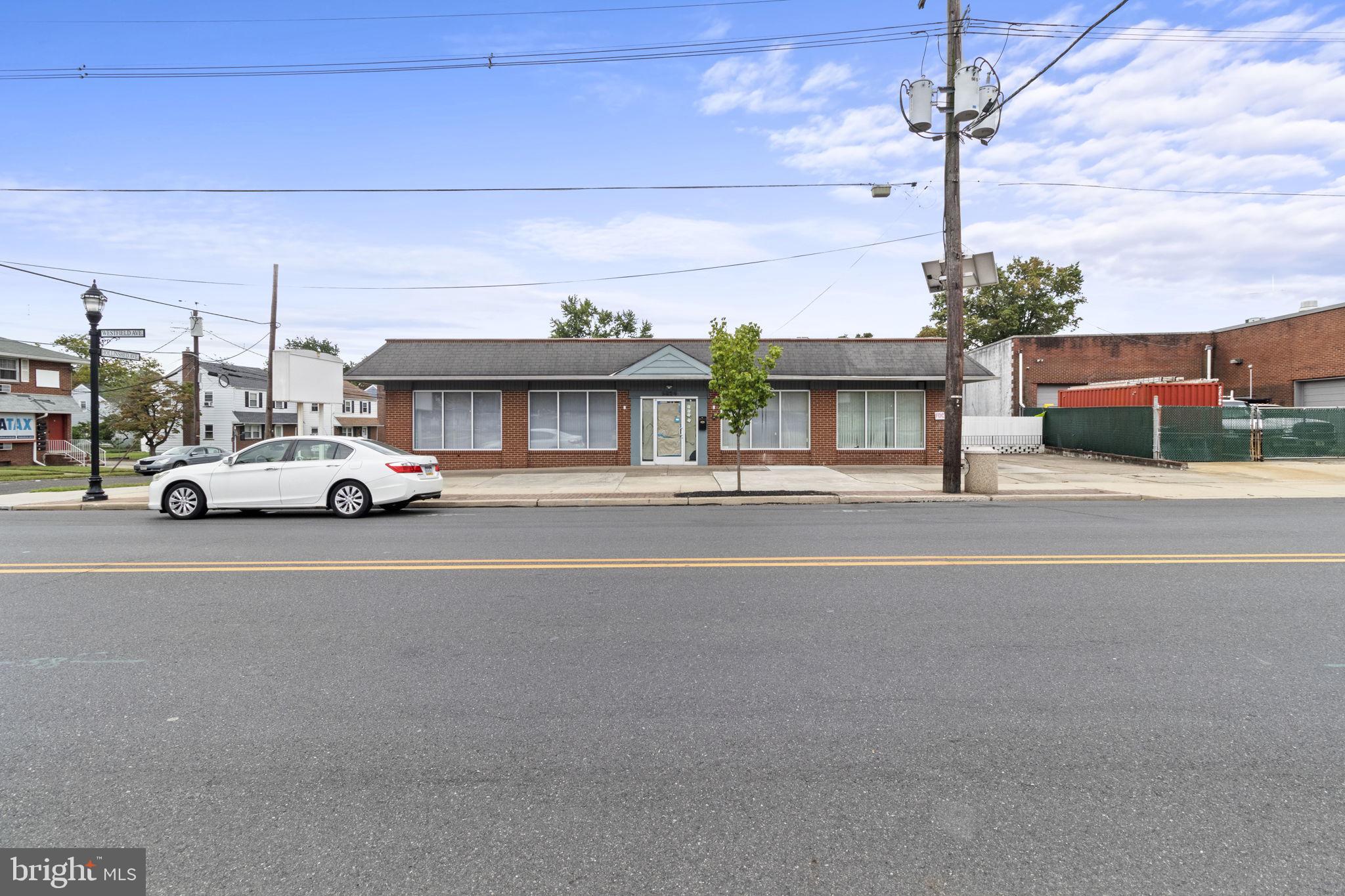 5824 WESTFIELD AVENUE