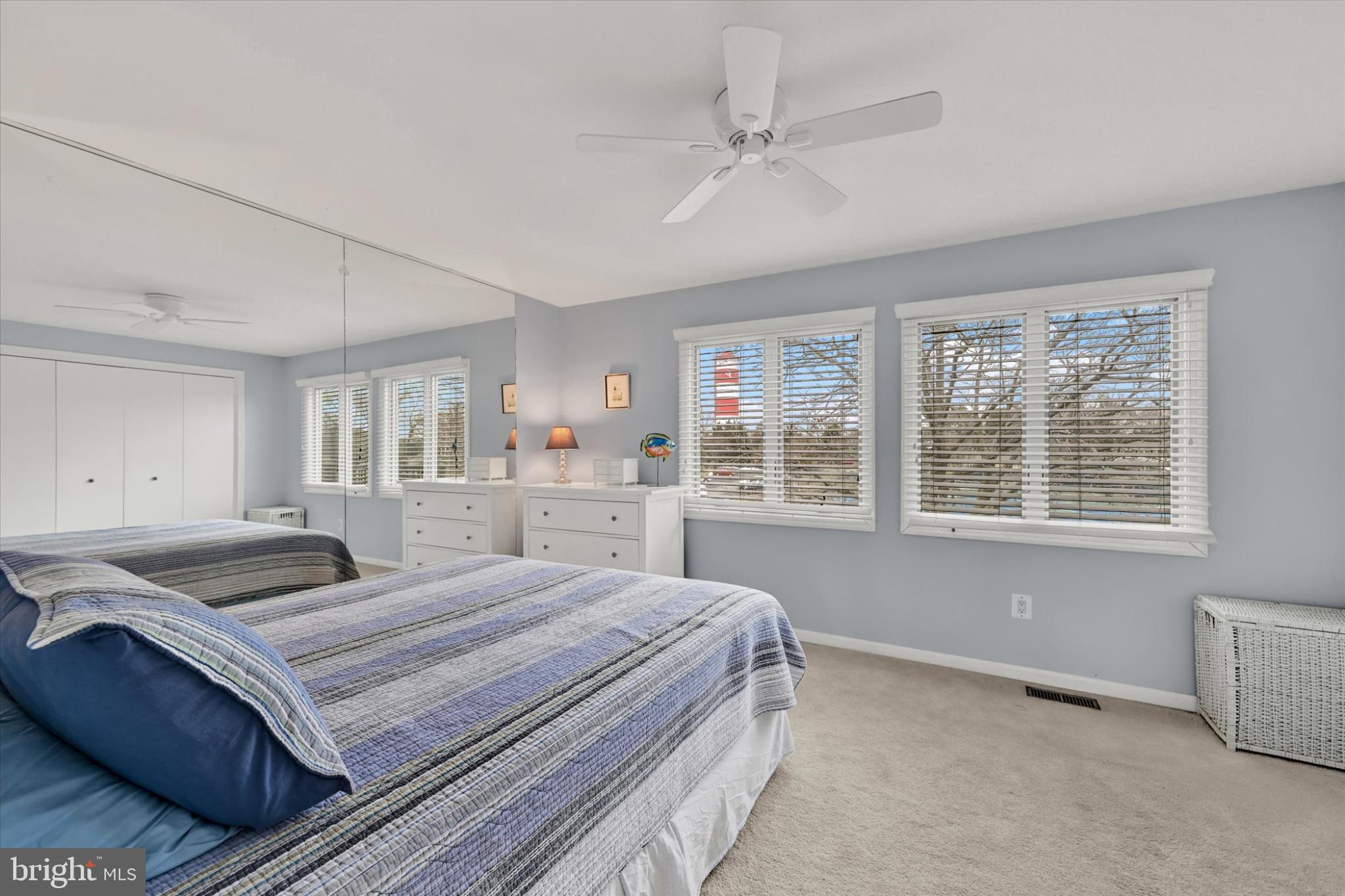 QUEENS LANDING - Residential