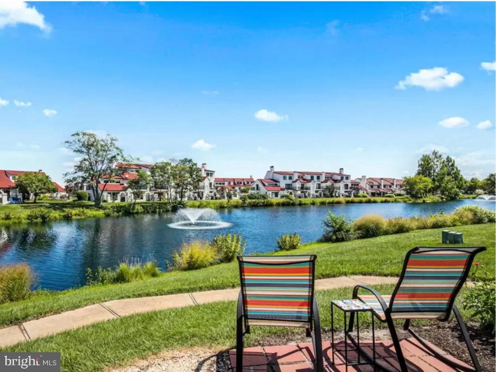 27 QUEEN MARY COURT F