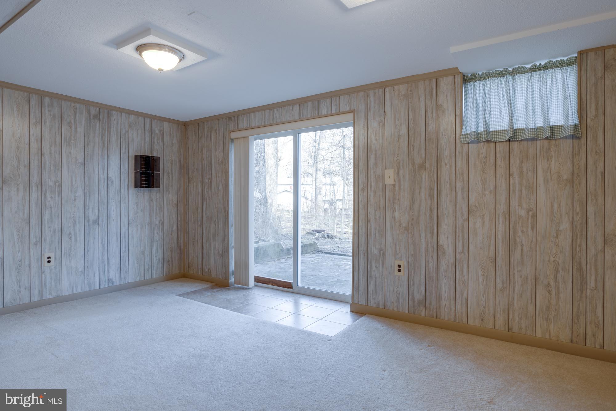 BURKE CENTRE - Residential