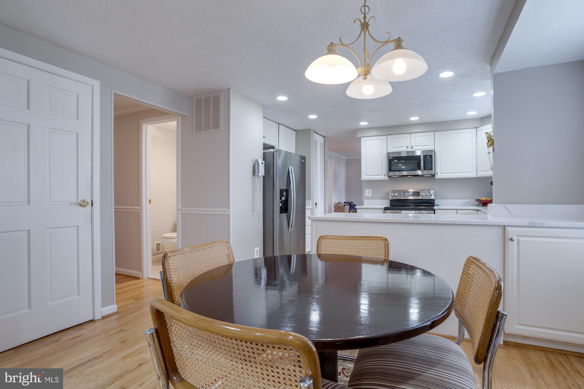 BURKE CENTRE - Residential