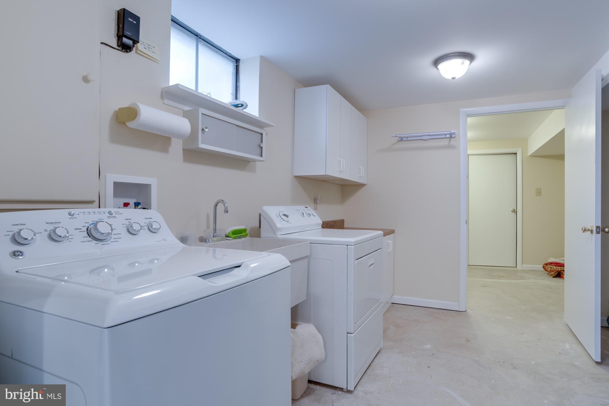 BURKE CENTRE - Residential