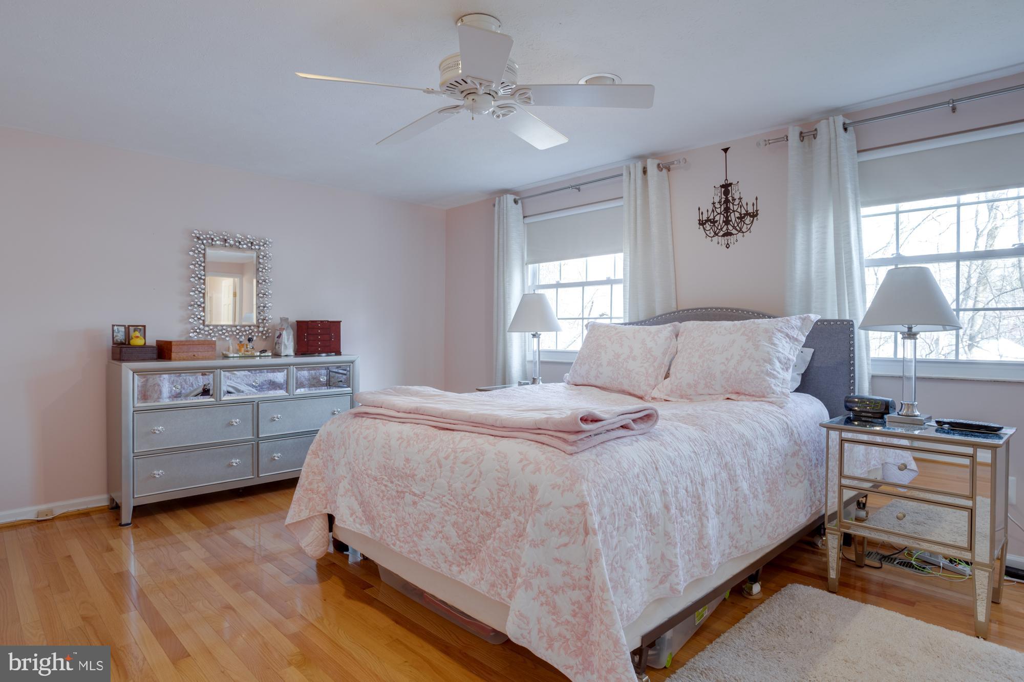 BURKE CENTRE - Residential