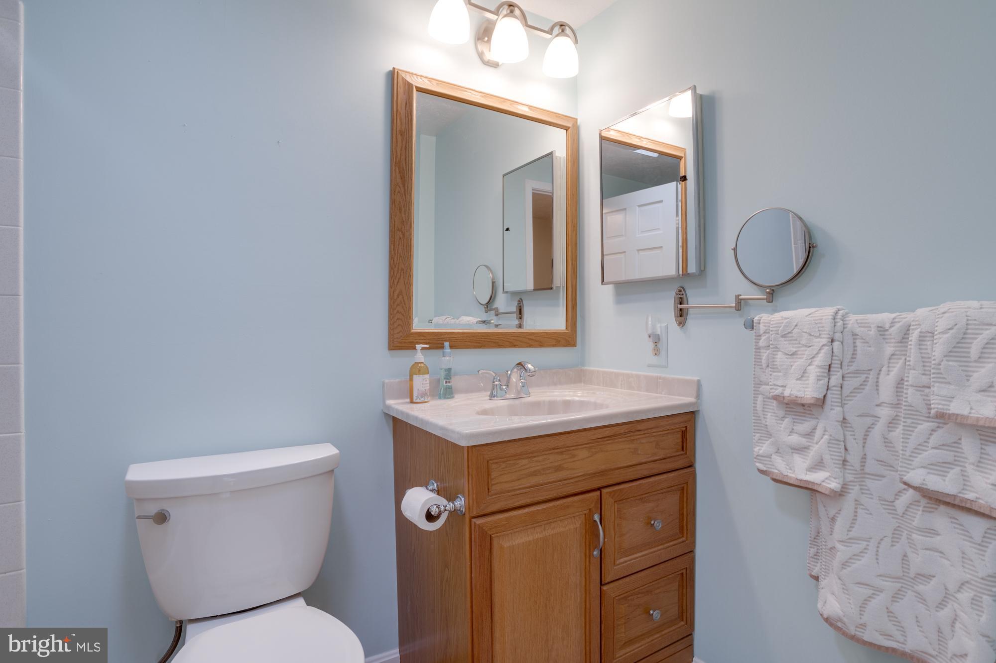 BURKE CENTRE - Residential