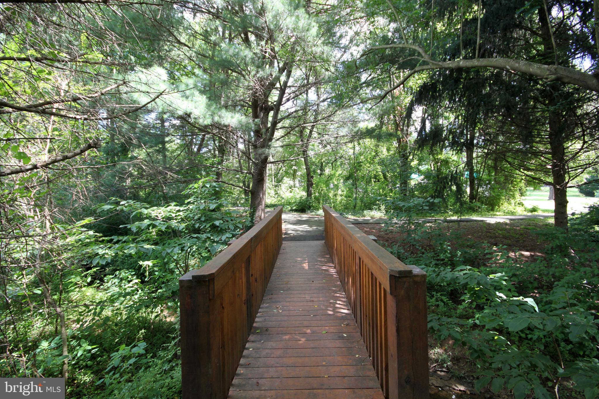 BURKE CENTRE - Residential