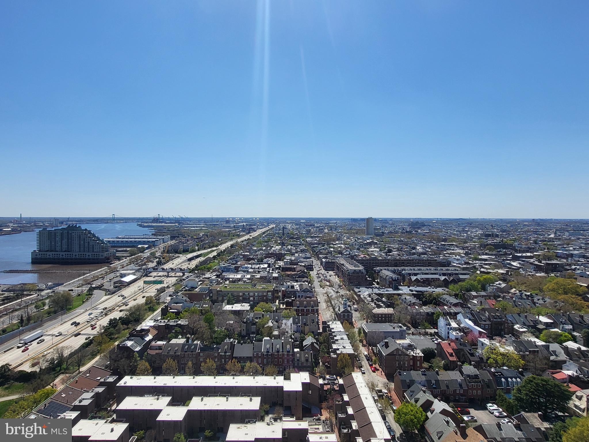 SOCIETY HILL - Residential Lease