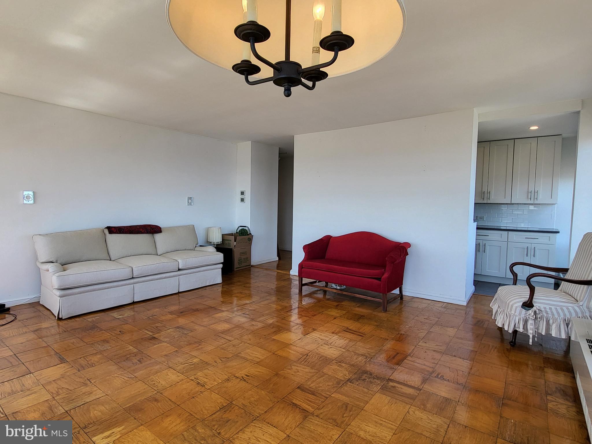 SOCIETY HILL - Residential Lease