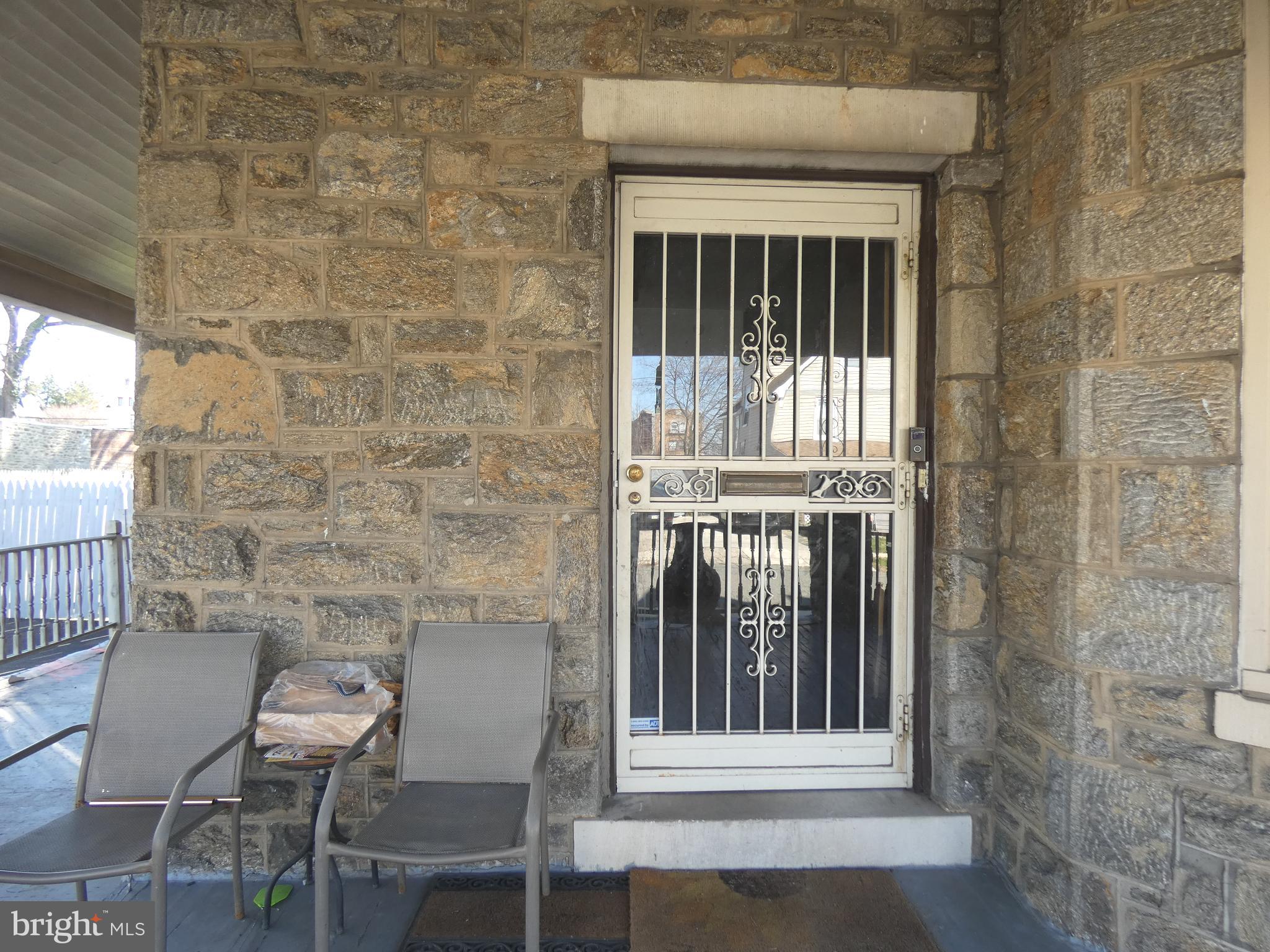 EAST OAK LANE - Residential