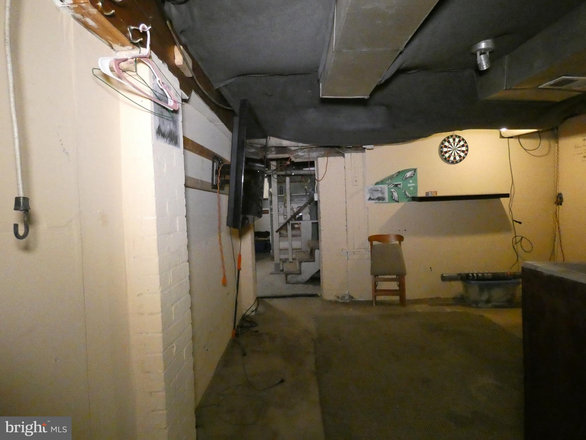 EAST OAK LANE - Residential