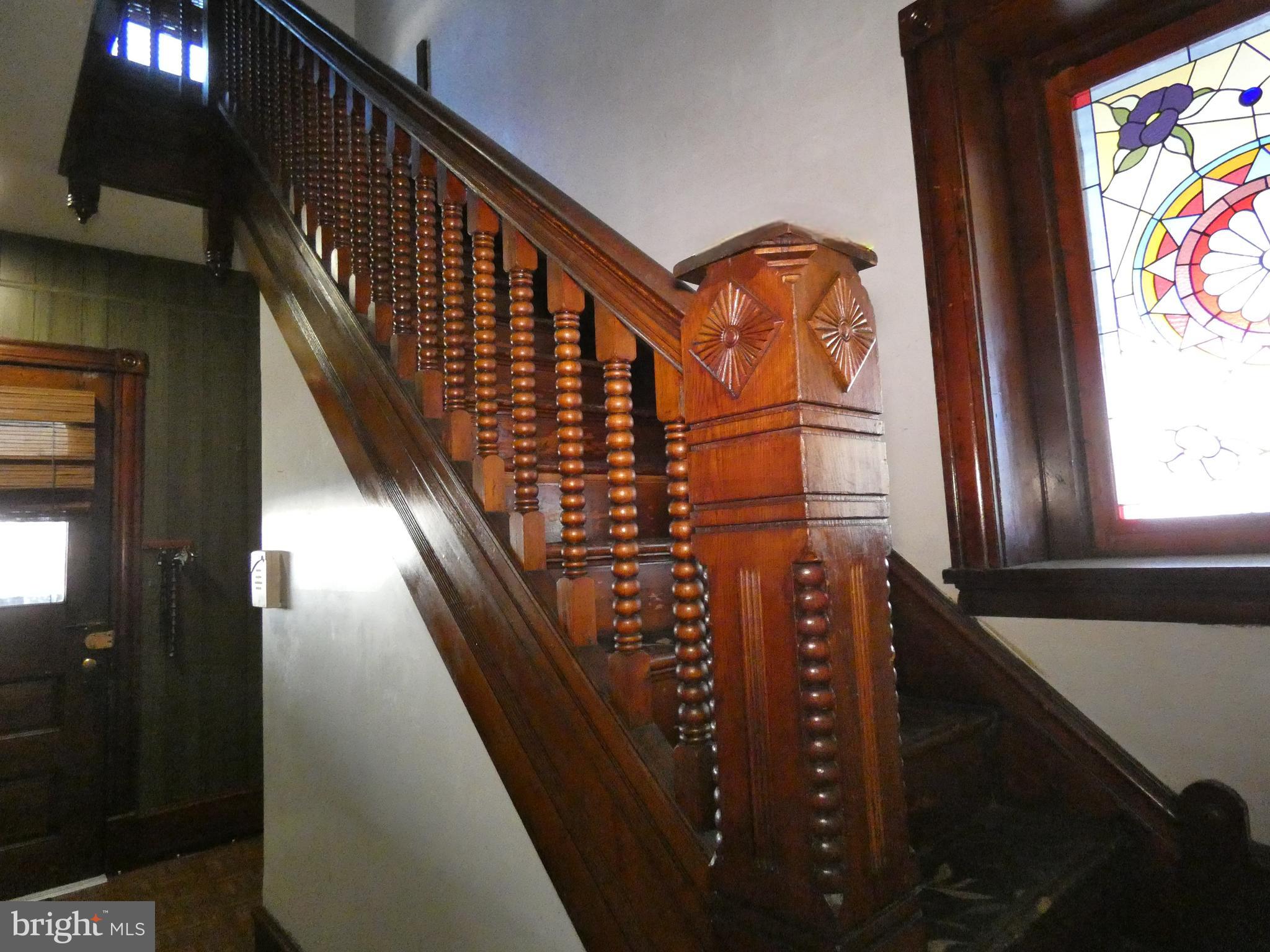 EAST OAK LANE - Residential