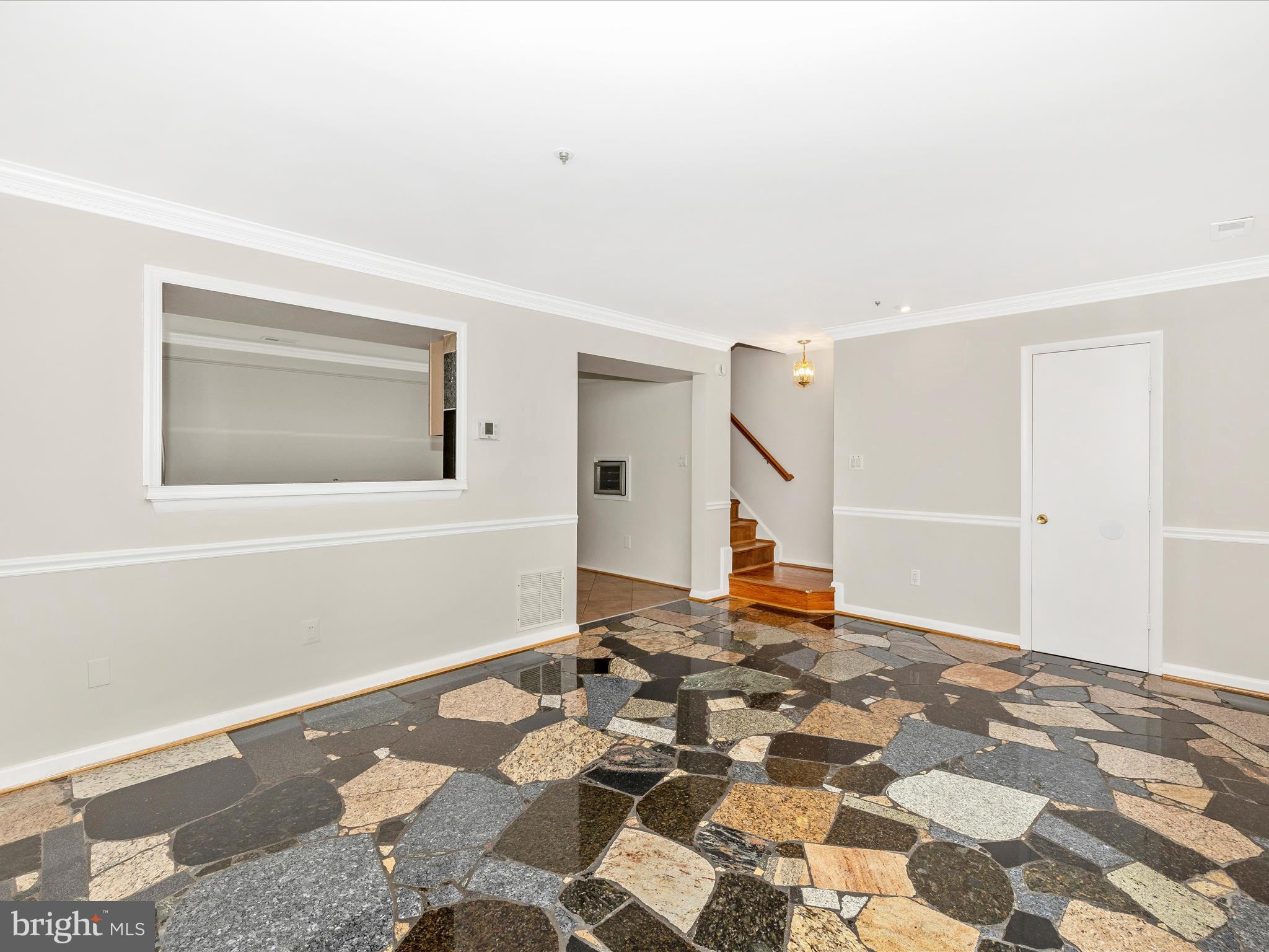 CHARLESGATE - Residential Lease