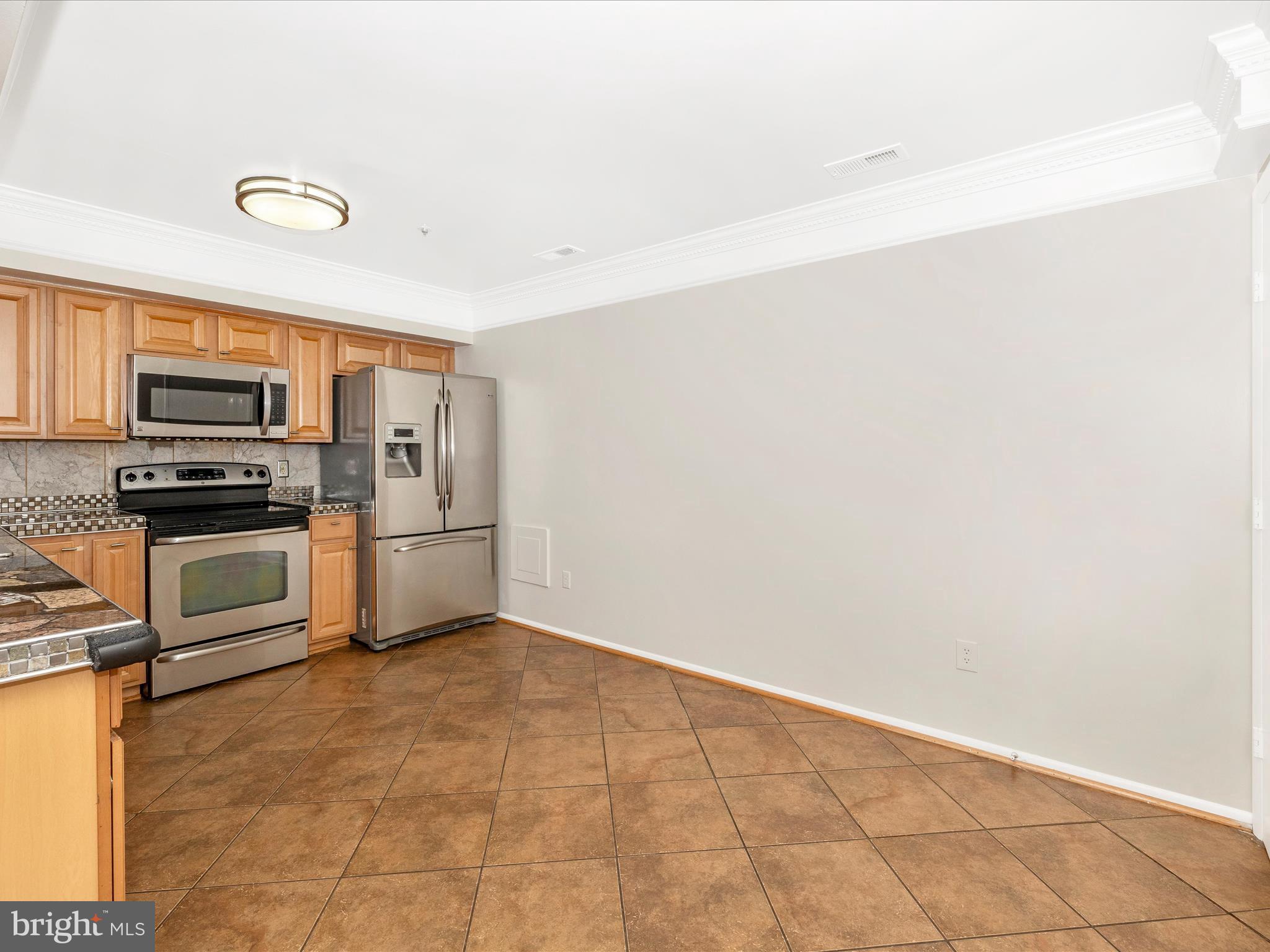 CHARLESGATE - Residential Lease