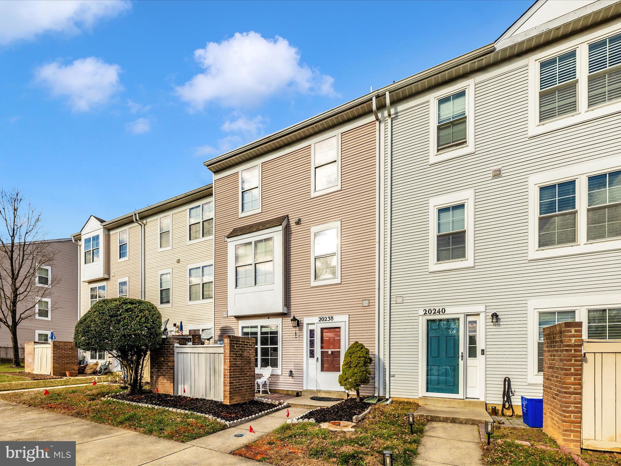 CHARLESGATE - Residential Lease