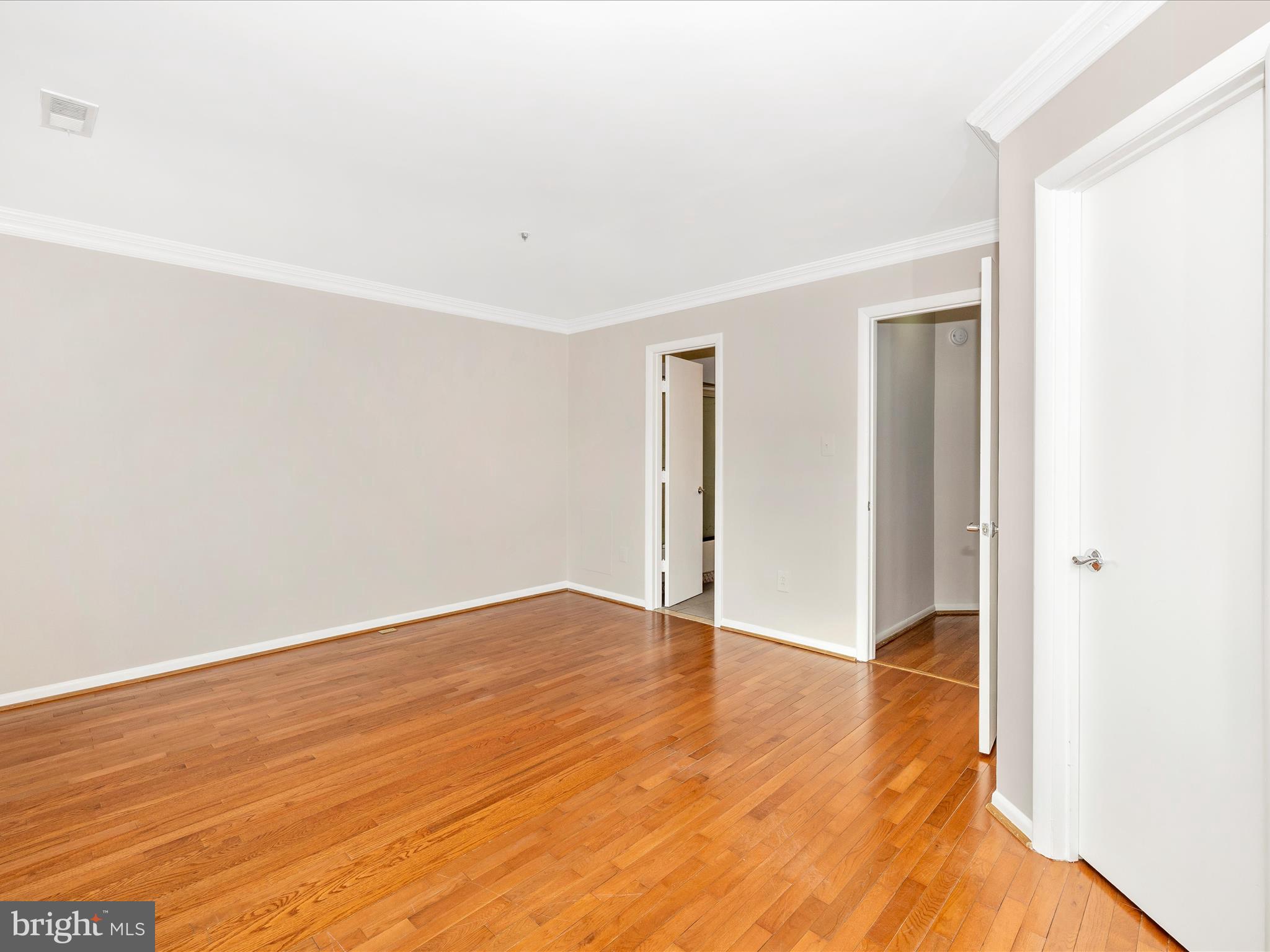 CHARLESGATE - Residential Lease