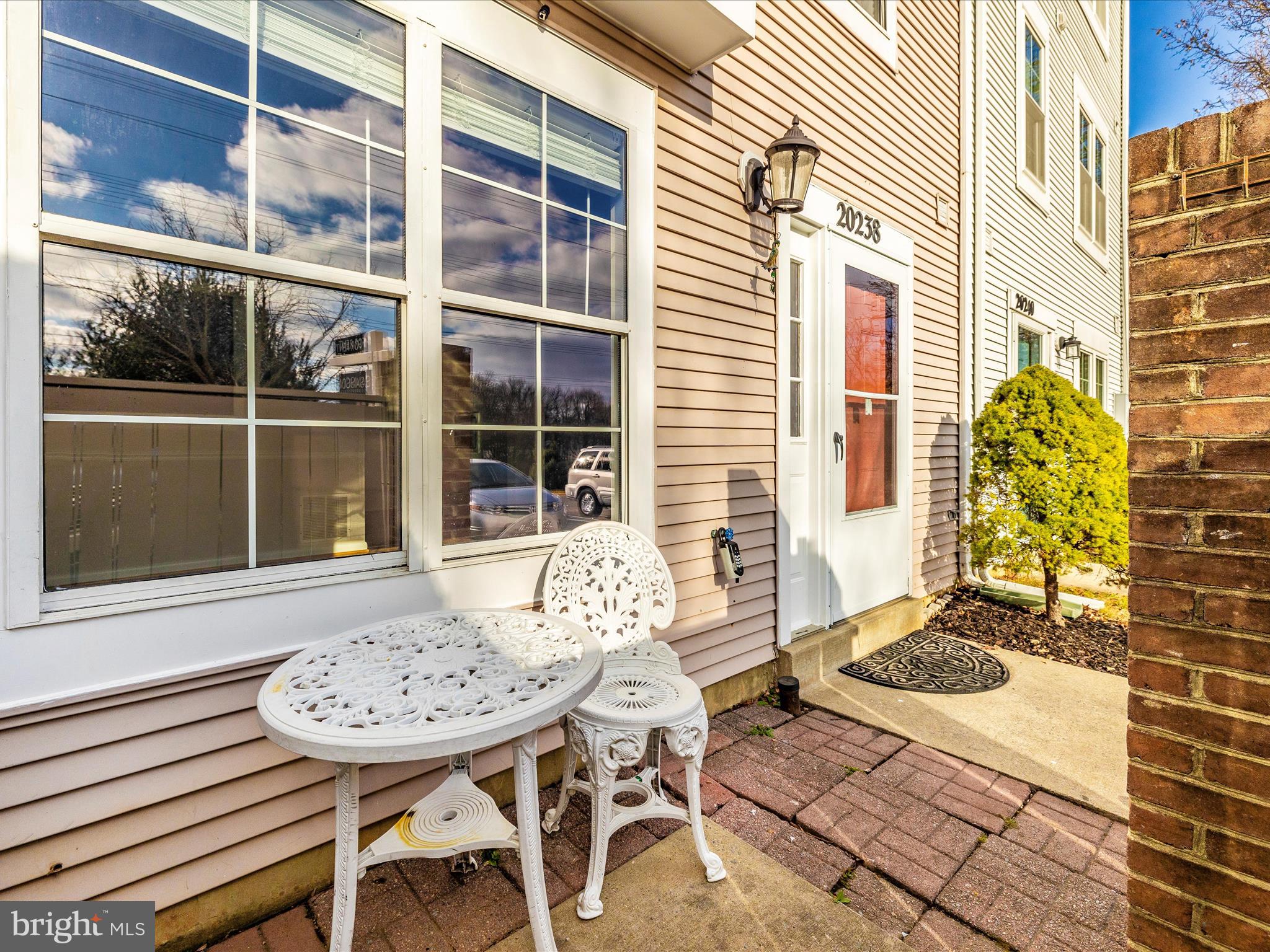 CHARLESGATE - Residential Lease