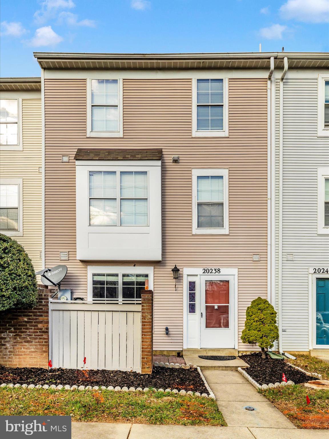 CHARLESGATE - Residential Lease