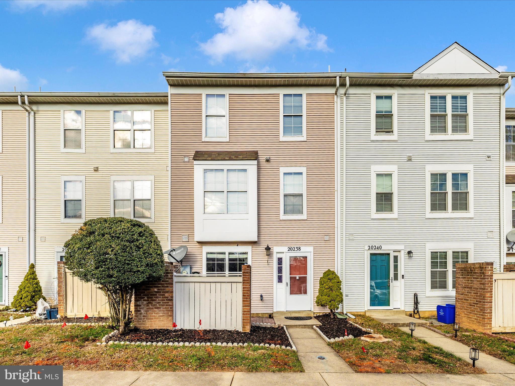 CHARLESGATE - Residential Lease