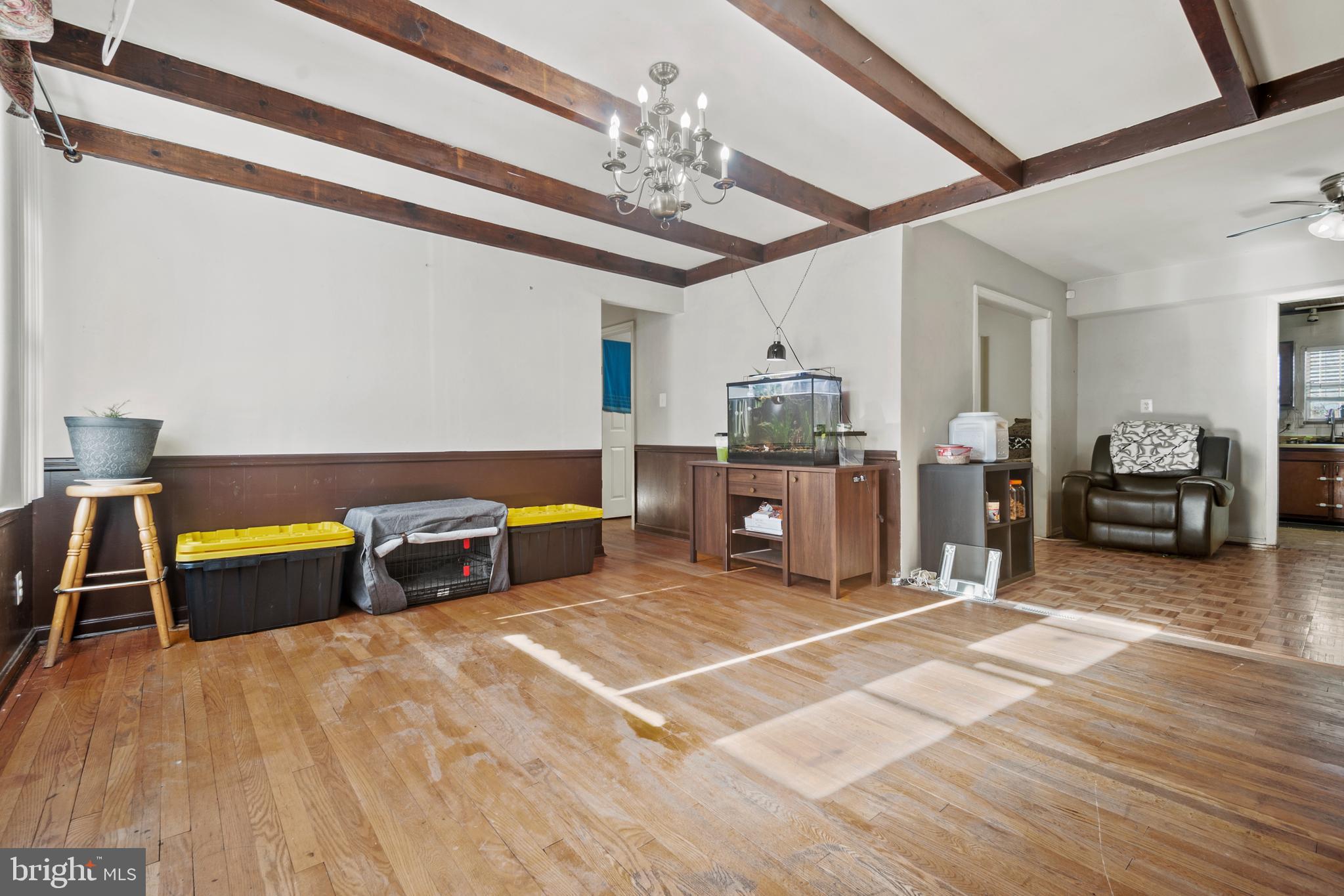 ROGERS HEIGHTS - Residential