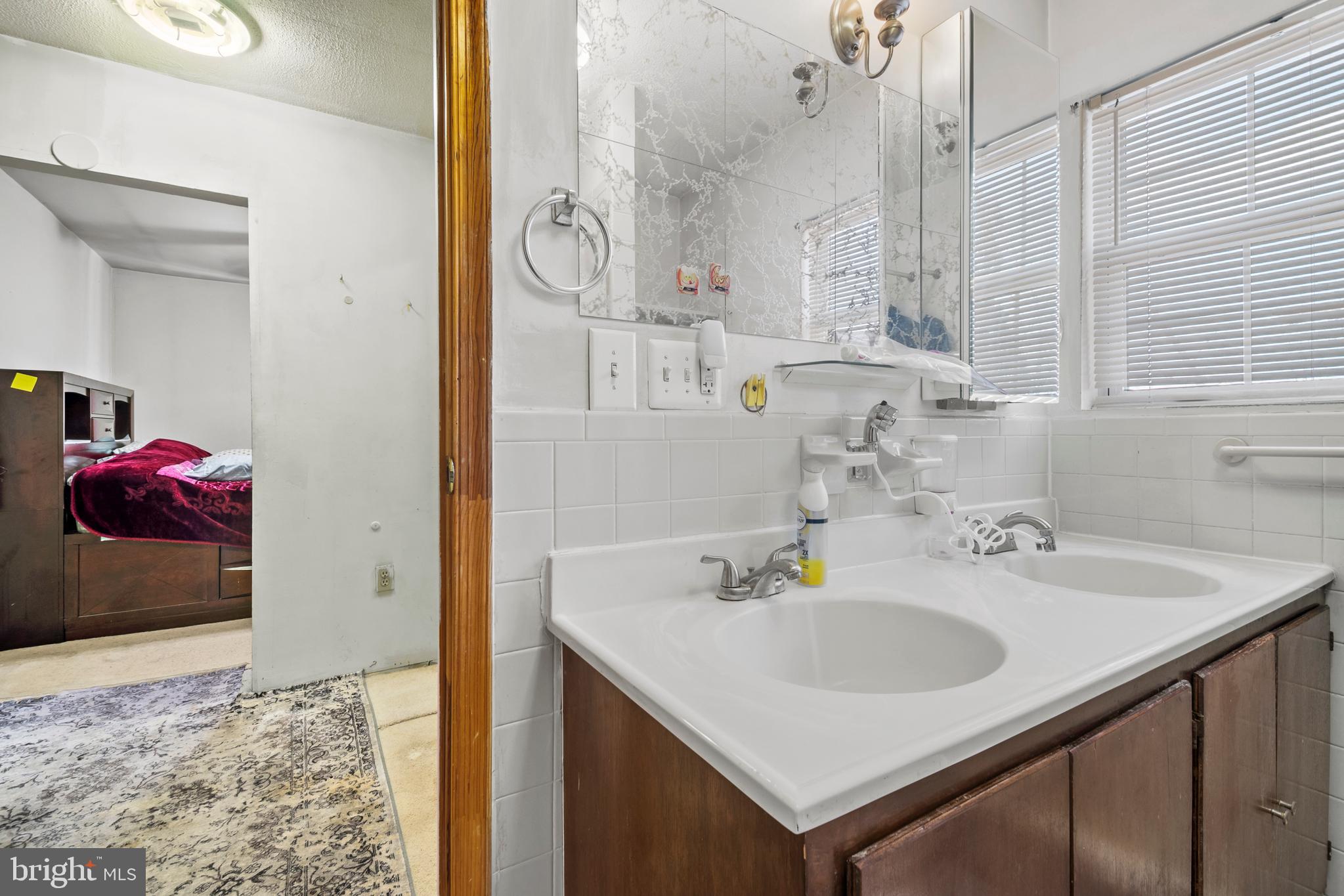 ROGERS HEIGHTS - Residential