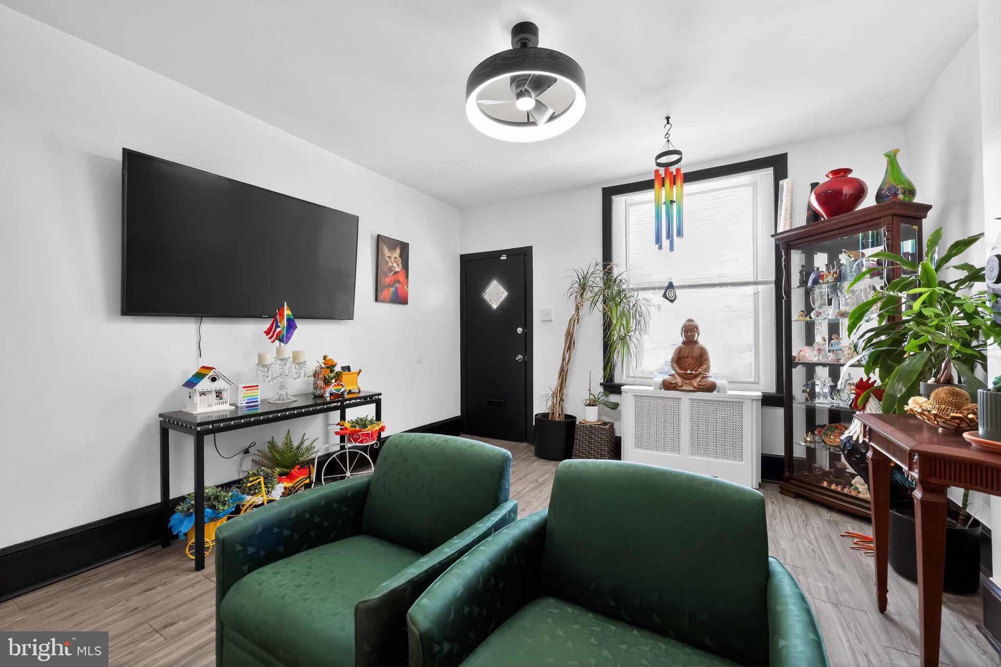 PHILADELPHIA - Residential