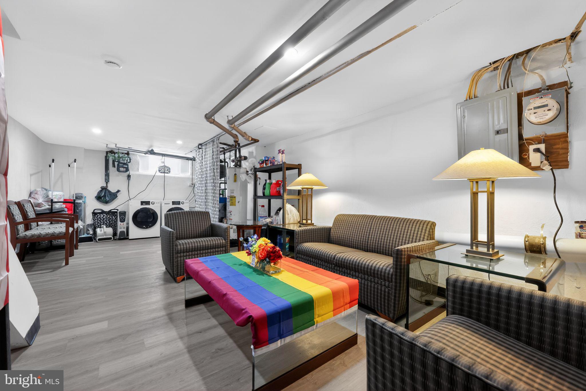 PHILADELPHIA - Residential