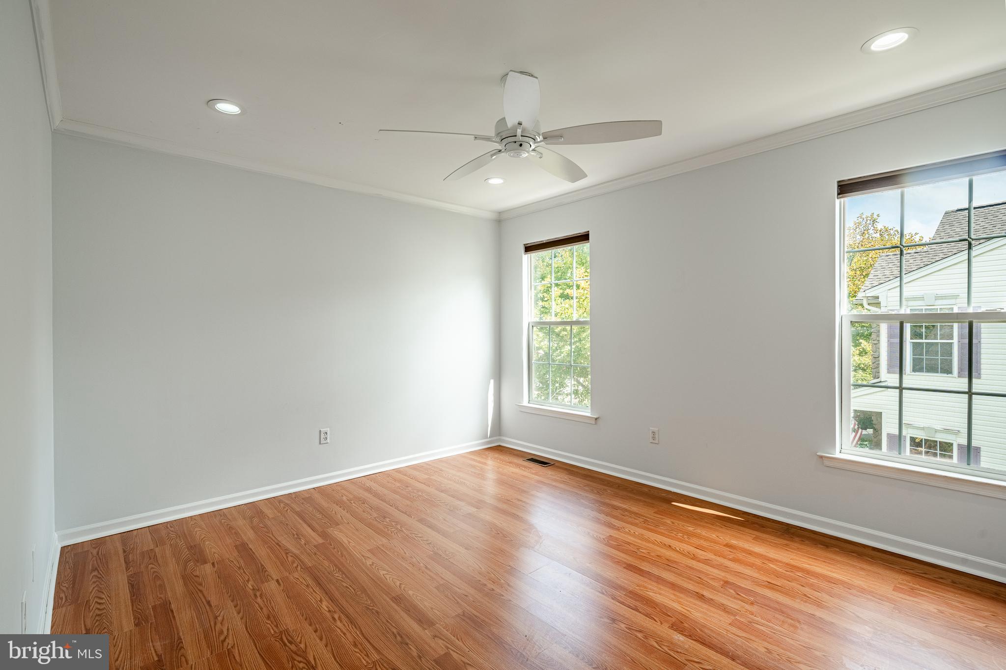 WHITELAND WOODS - Residential