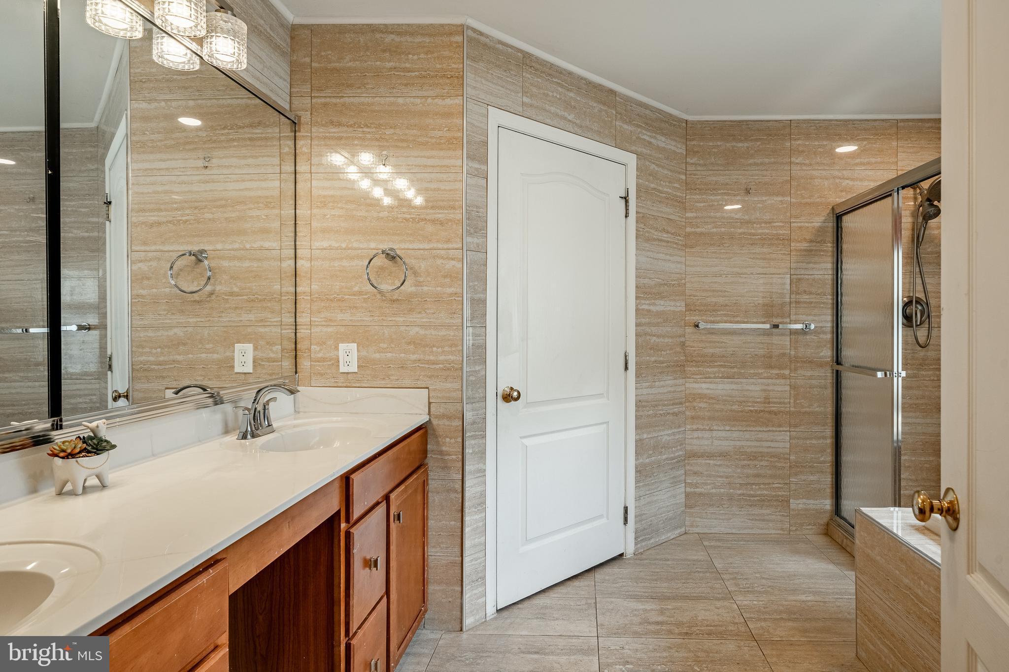 WHITELAND WOODS - Residential