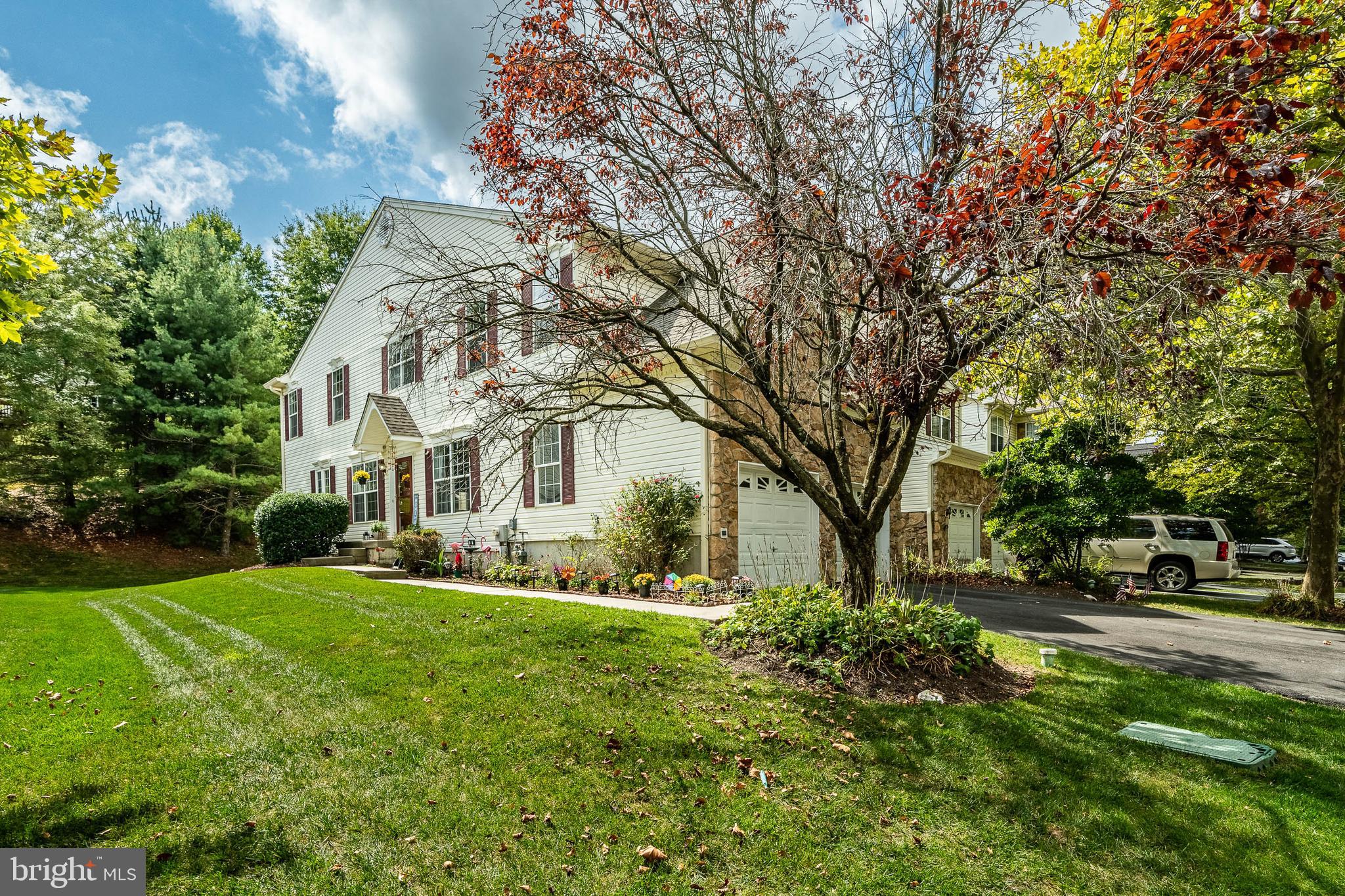 WHITELAND WOODS - Residential