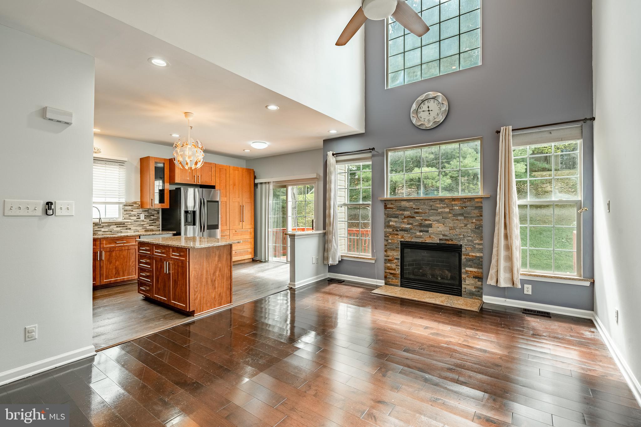 WHITELAND WOODS - Residential