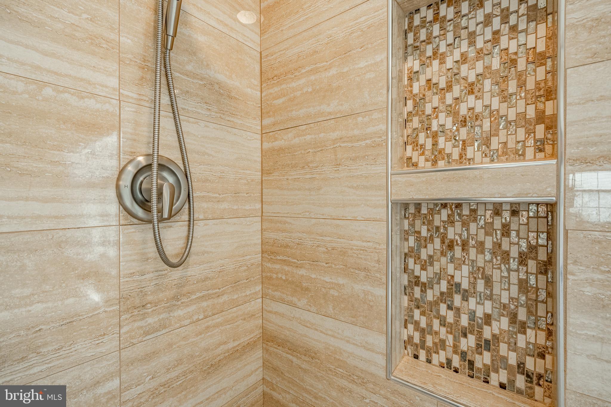 WHITELAND WOODS - Residential