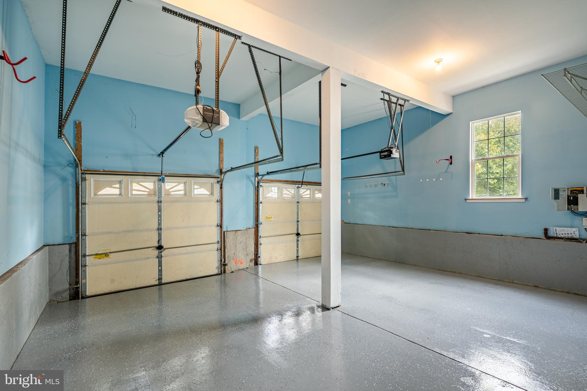 WHITELAND WOODS - Residential