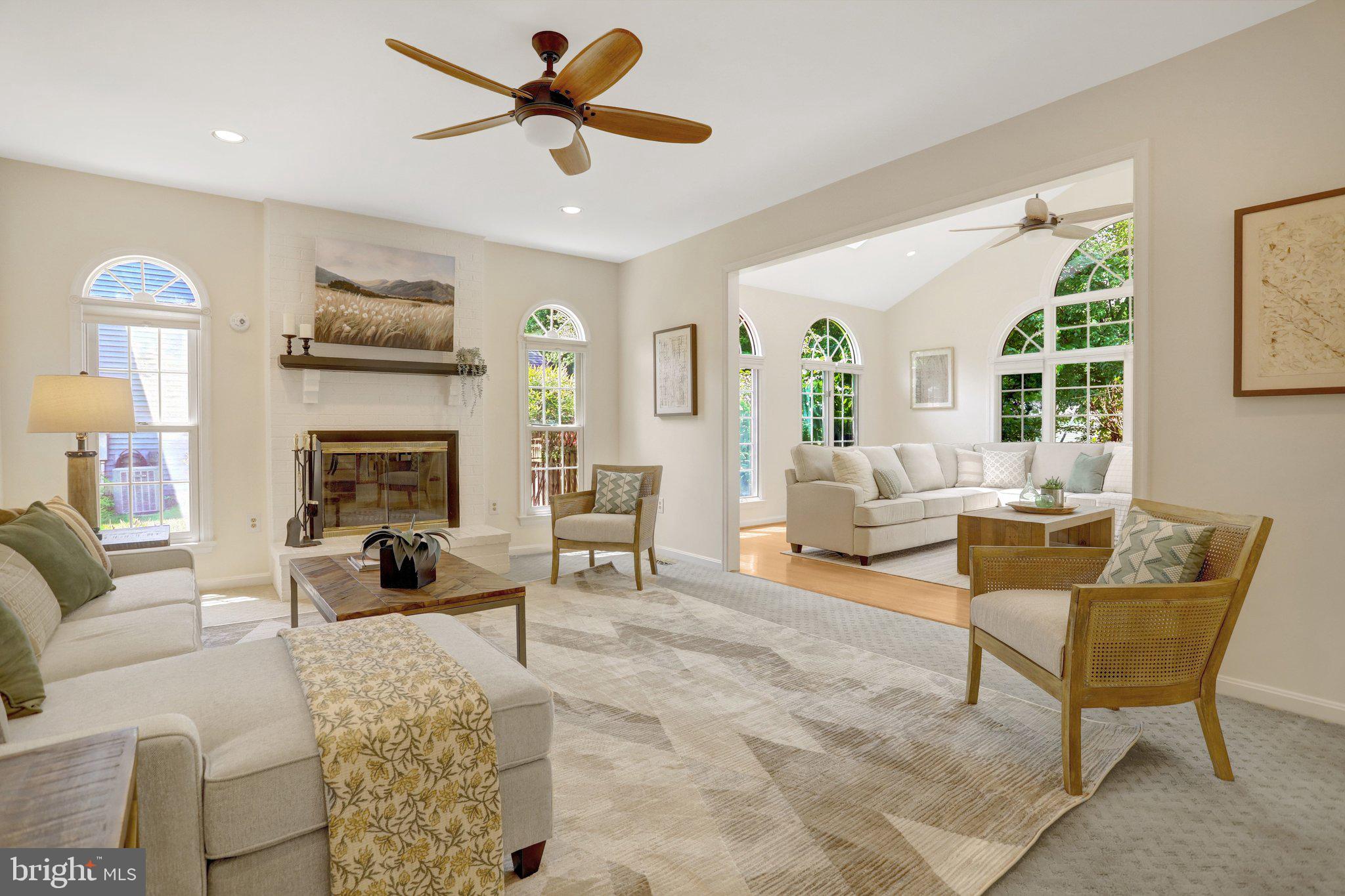 COLLINGWOOD MANOR - Residential