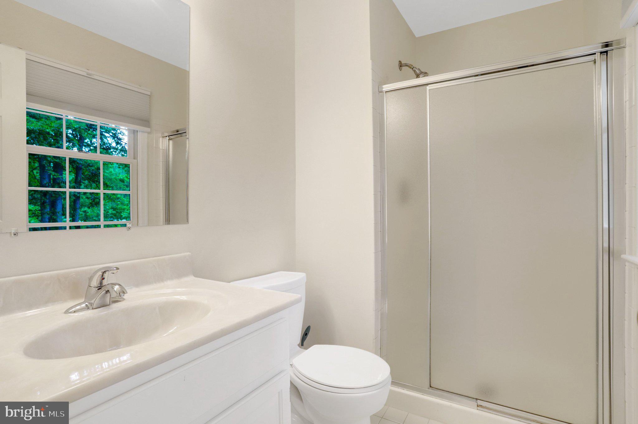 COLLINGWOOD MANOR - Residential