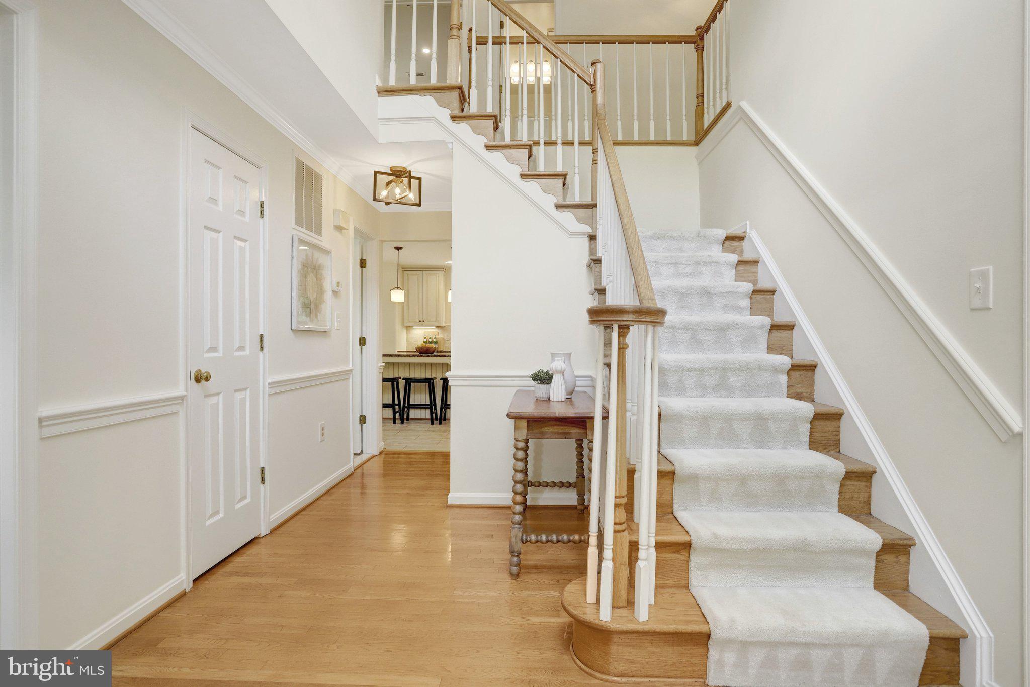 COLLINGWOOD MANOR - Residential