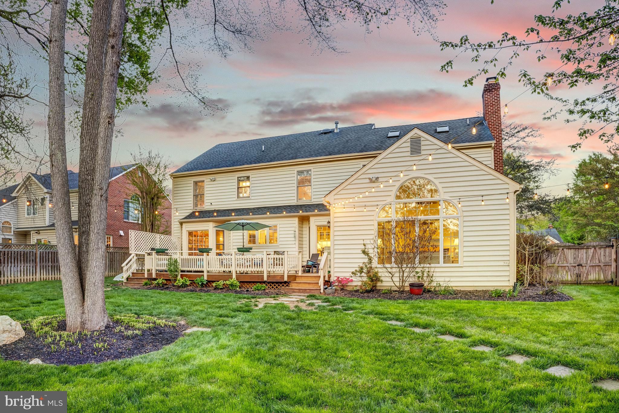 COLLINGWOOD MANOR - Residential