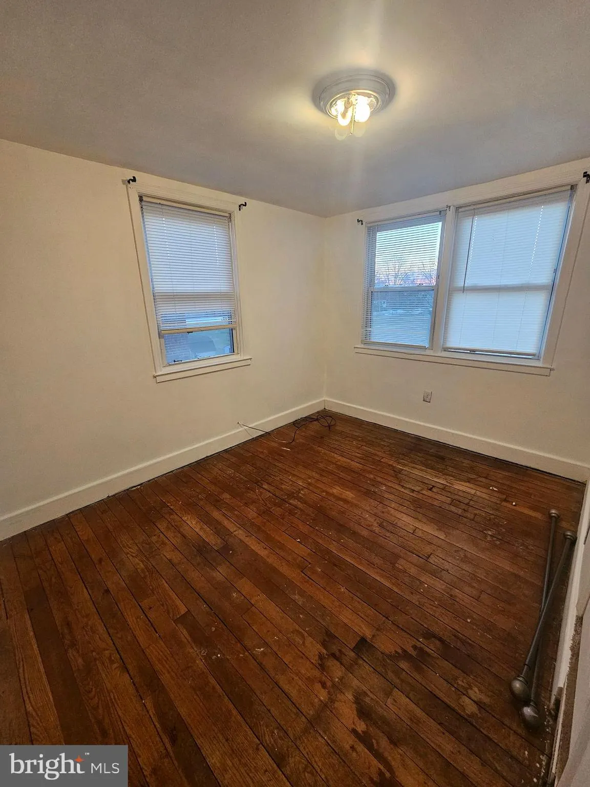 Wilmington, Delaware 19805, United States, 3 Bedrooms Bedrooms, ,1 BathroomBathrooms,Residential,Active,27459