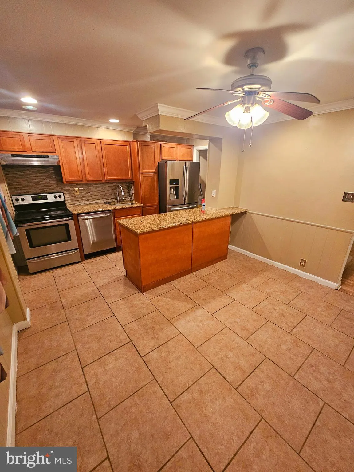 Wilmington, Delaware 19805, United States, 3 Bedrooms Bedrooms, ,1 BathroomBathrooms,Residential,Active,27459