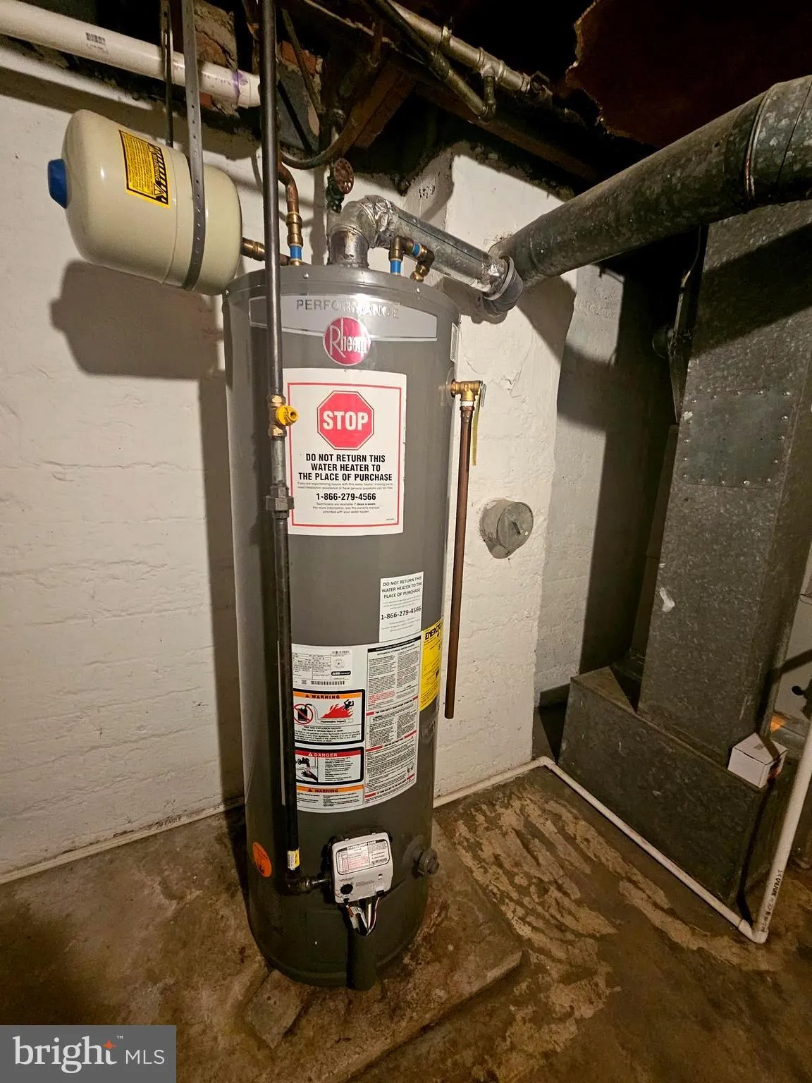 Wilmington, Delaware 19805, United States, 3 Bedrooms Bedrooms, ,1 BathroomBathrooms,Residential,Active,27459