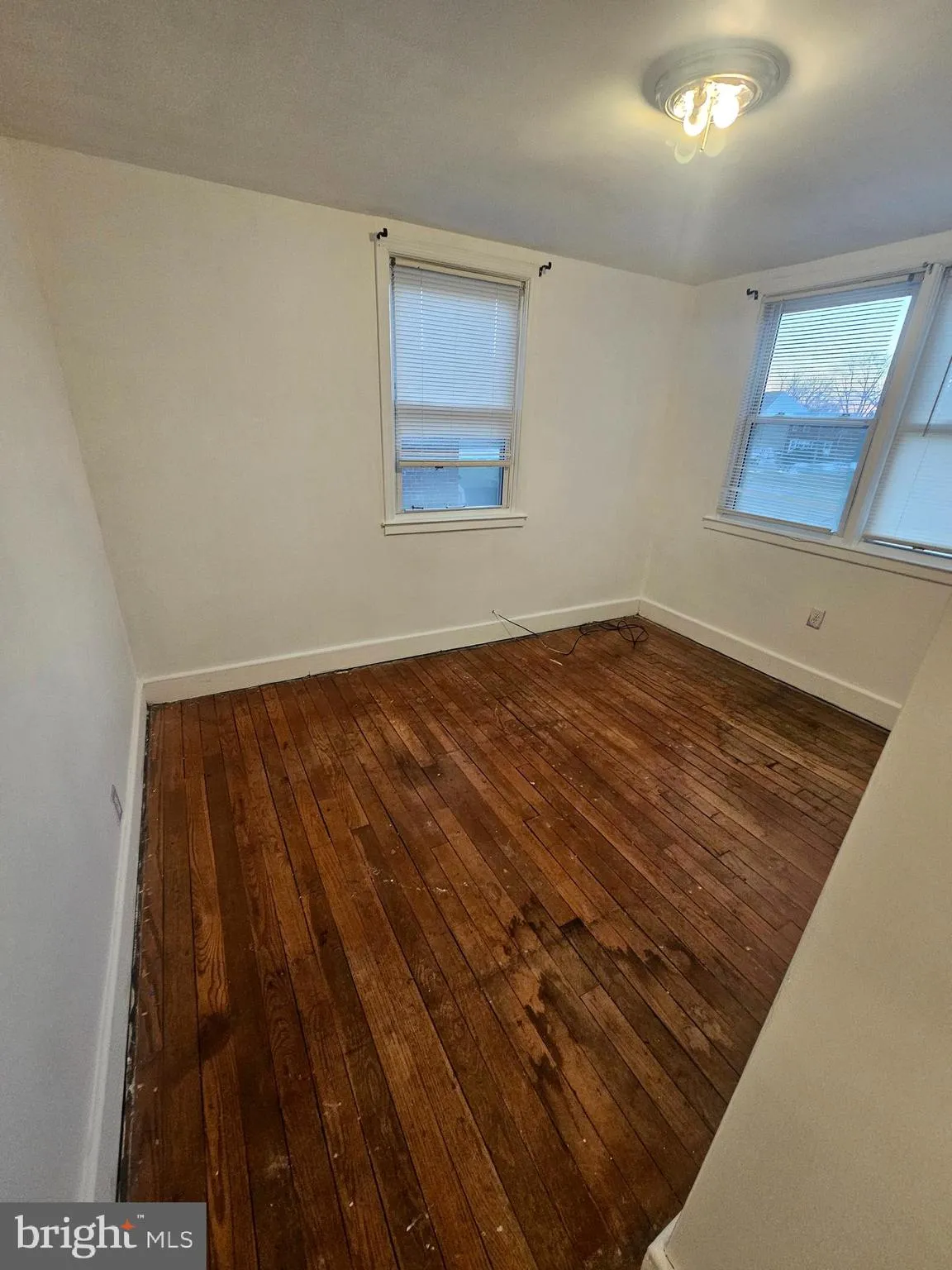 Wilmington, Delaware 19805, United States, 3 Bedrooms Bedrooms, ,1 BathroomBathrooms,Residential,Active,27459