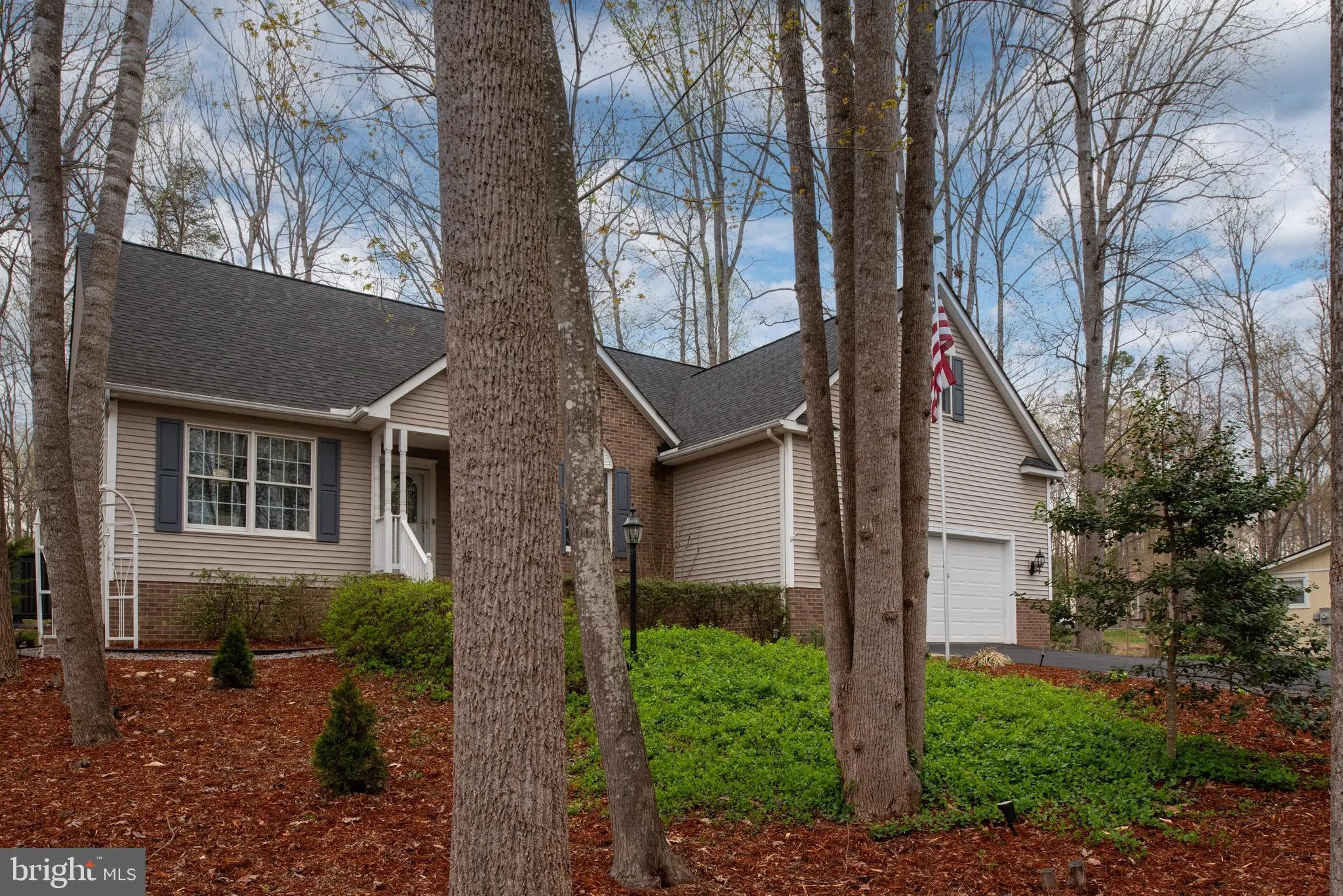 Locust Grove, Virginia 22508, United States, 3 Bedrooms Bedrooms, ,3 BathroomsBathrooms,Residential,Contingent,195404