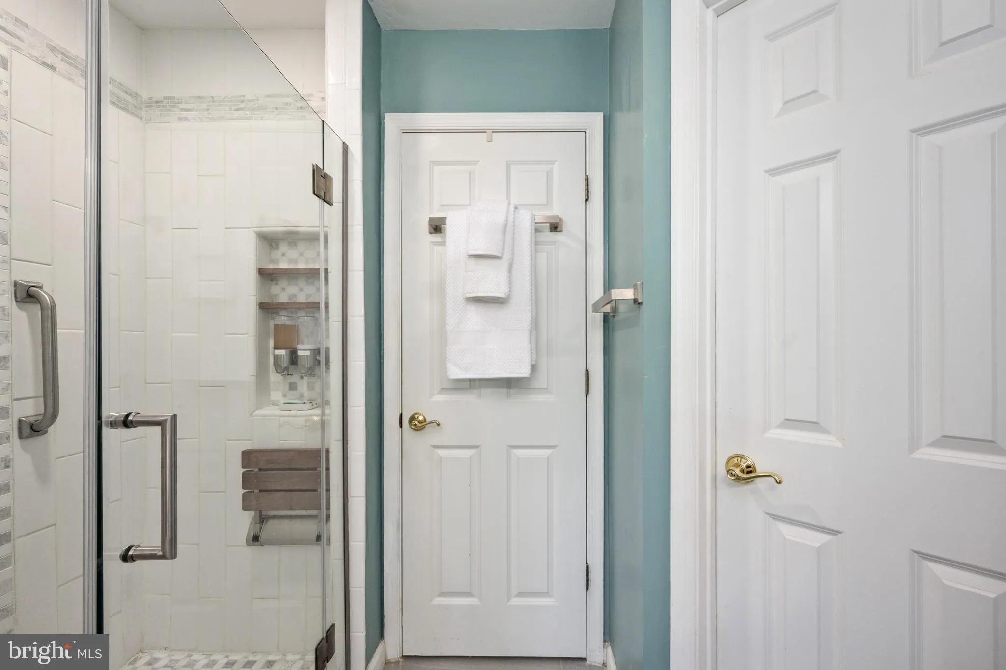 Locust Grove, Virginia 22508, United States, 3 Bedrooms Bedrooms, ,3 BathroomsBathrooms,Residential,Contingent,195404