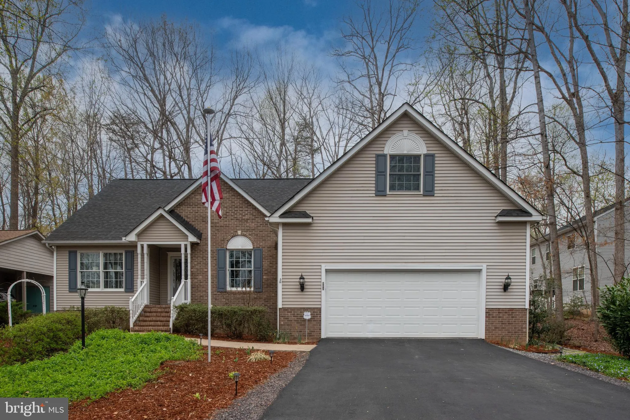 Locust Grove, Virginia 22508, United States, 3 Bedrooms Bedrooms, ,3 BathroomsBathrooms,Residential,Contingent,195404